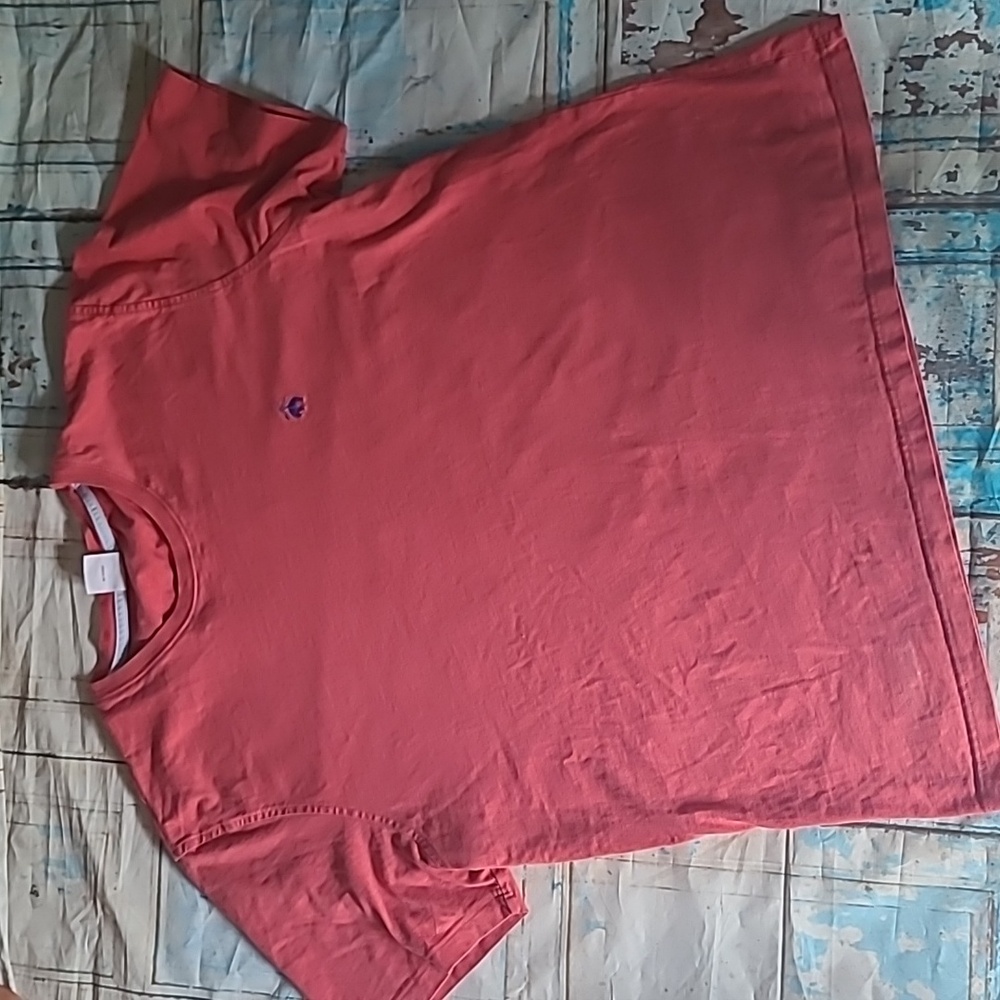Brooks Brothers tshirt